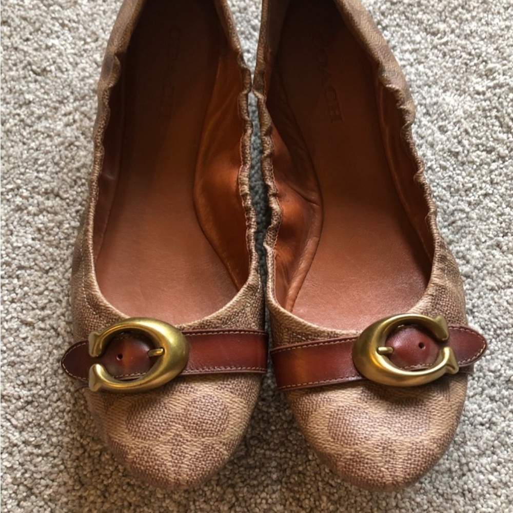 Coach Tan Gold Flats with Buckle Detail